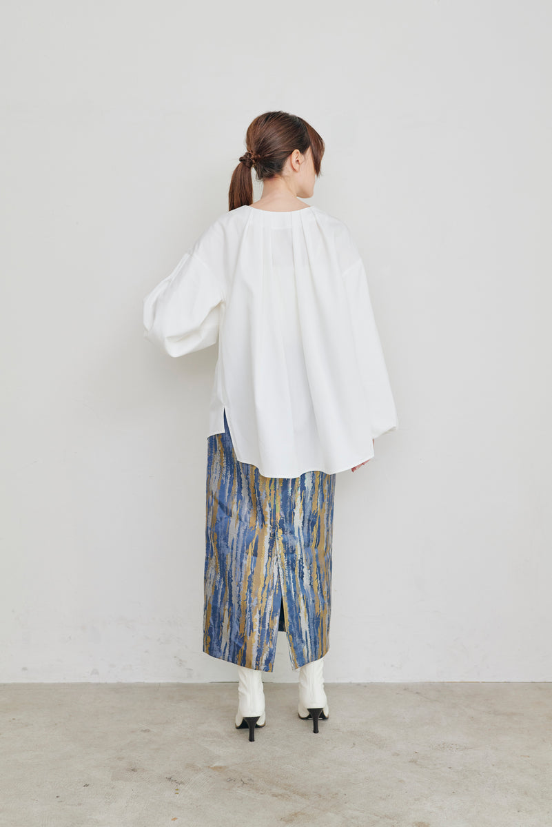 PEARL BUTTON TUCKED BLOUSE/パールボタンタックブラウス